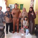 PENANDATANGANAN MEMORANDUM OF AGREEMENT (MOA) BERSAMA SMP NEGERI 7 BAUBAU DENGAN PROGRAM STUDI PENDIDIKAN GEOGRAFI TENTANG PELAKSANAAN ASISTENSI MENGAJAR SERTA PEMBAHASAN PROGRAM KERJA SAMA BERKELANJUTAN DITINGKAT PROGRAM STUDI.