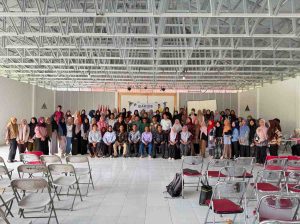 Baubau – Fakultas Keguruan dan Ilmu Pendidikan (FKIP) Universitas Muslim Buton (UMU Buton) menyelenggarakan kegiatan Sosialisasi Penggunaan Aplikasi AKUIS untuk Analisis Instrumen Penelitian Pendidikan yang diikuti oleh seluruh mahasiswa FKIP bersama para dosen.
