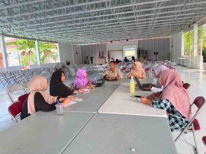 Rapat Evaluasi Akademik dan Persiapan Akreditasi Program Studi Bahasa Inggris Universitas Muslim Buton