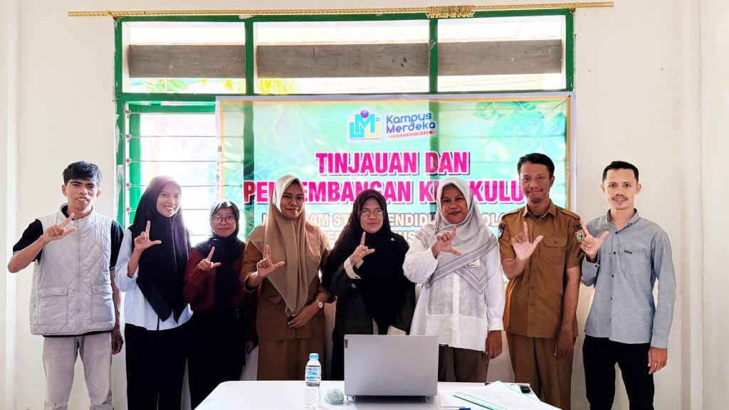 Program Studi Pendidikan Biologi Universitas Muslim Buton Gelar Kegiatan Tinjauan dan Pengembangan Kurikulum