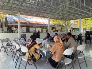 Prodi Pendidikan Bahasa Inggris Universitas Muslim Buton Gelar Rapat Persiapan FGD Kurikulum dan Visi Misi Program Studi
